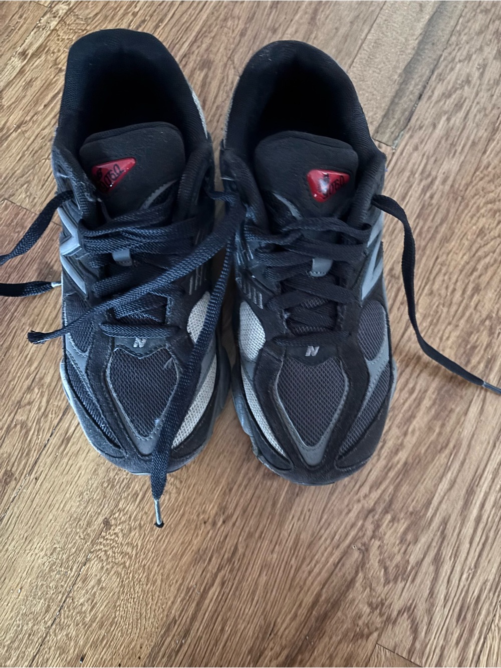New Balance Boys Black and Gray Athletic Sneakers with Red Logo